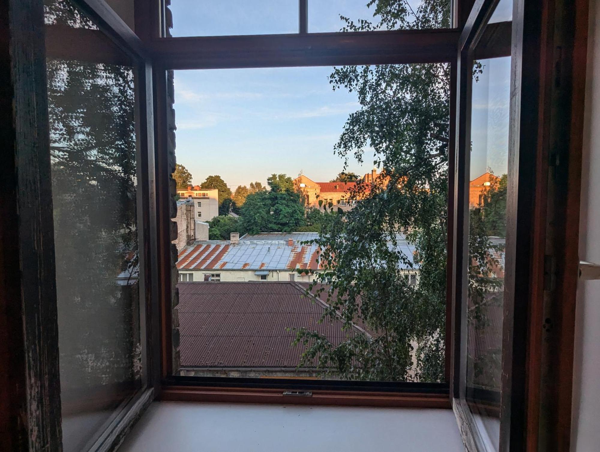 Midcentury Modern, Quiet, 40M Studio With Bath Ρίγα Εξωτερικό φωτογραφία